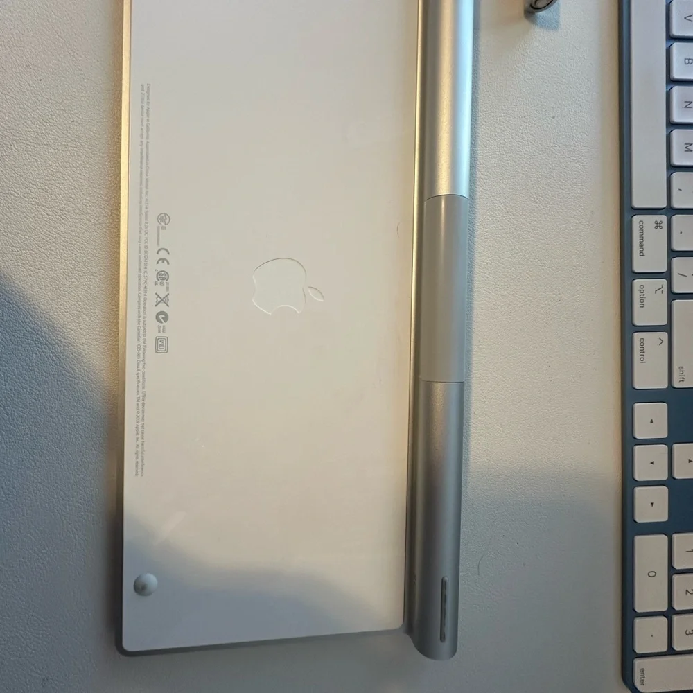 Apple Silver Wireless Keyboard